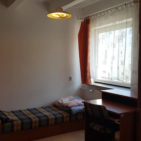 Hostel Dom Studencki Nr 11 Gdansk Brzezno Exterior foto